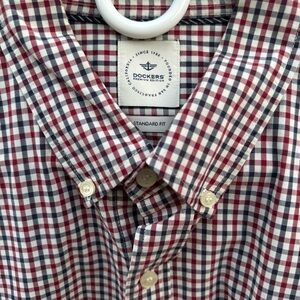 Dockers Men's Plaid - Red and Black XL Long Sleeve Dress or Casual Shirt